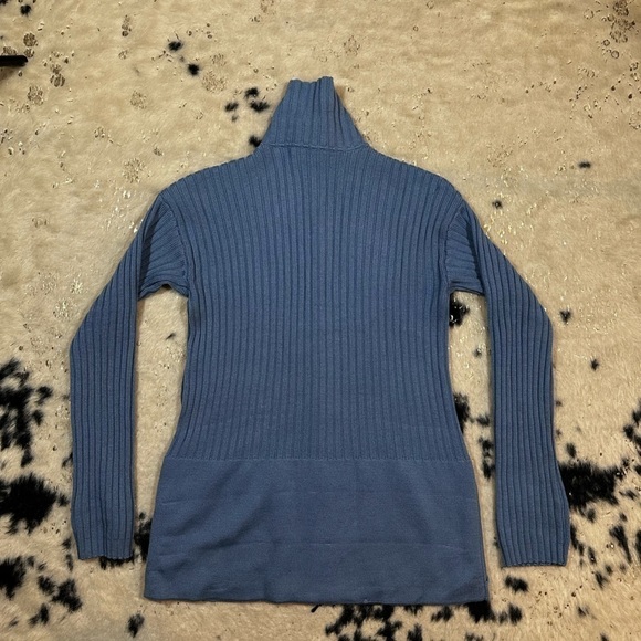 Fendi Women’s Blue Full Zip Collared Ribbed Knit Cardigan Size 10 - Picture 4 of 11